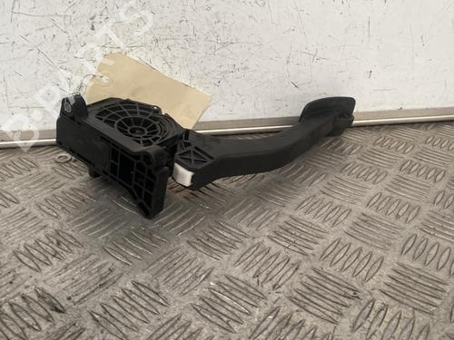 Used Pedal Pedal PEUGEOT 308 II (LB_, LP_, LW_, LH_, L3_) 1.2 THP 130 (131 hp) 21700863 21700863