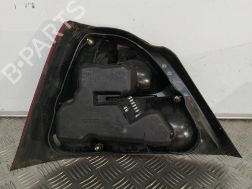 Used Right taillight ROVER 200 II Hatchback (RF) 214 Si (103 hp) 21707609