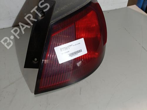 Høyre baklys MITSUBISHI COLT VI (Z3_A, Z2_A) 1.1 (Z31A, Z32A) (75 hp) 26156164