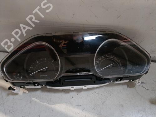 Used Instrument cluster Instrument cluster 24526411 24526411