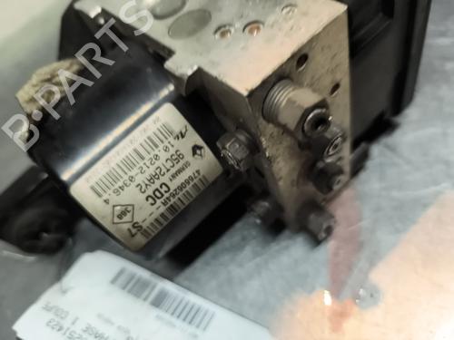 Used ABS pump ABS pump RENAULT MEGANE III Coupe (DZ0/1_) 1.9 dCi (DZ0N, DZ0J, DZ1J, DZ1K) (131 hp) 33870158 33870158