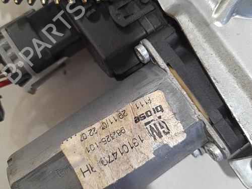 Right front window motor OPEL ASTRA H GTC (A04) 1.7 CDTI (L08) | BP21696984E20 