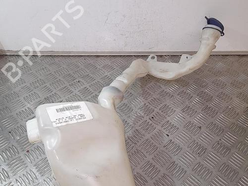 Used Windscreen washer tank PEUGEOT 208 I (CA_, CC_) 1.6 HDi (92 hp) 21698656