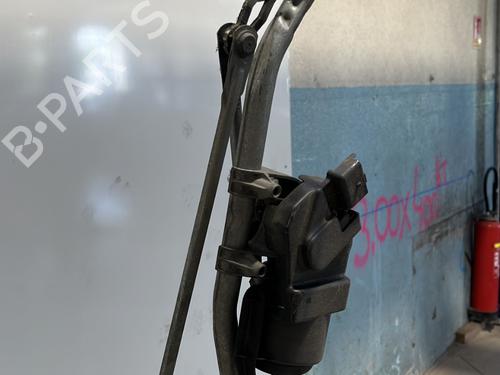 front-wiper-motor-peugeot-1007-km_-2005-27344076 main image