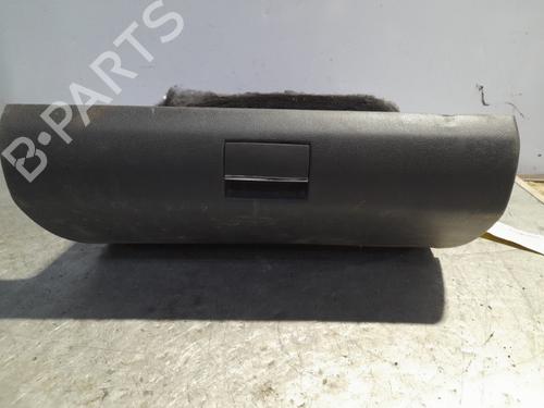Used Glove box Glove box MERCEDES-BENZ B-CLASS Sports Tourer (W245) B 180 CDI (245.207) (109 hp) 21696678 21696678