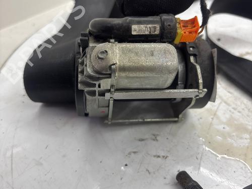 Used Front left seatbelt Front left seatbelt MERCEDES-BENZ B-CLASS Sports Tourer (W245) B 180 CDI (245.207) (109 hp) 39639812 39639812