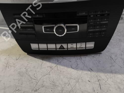 Used Radio Radio MERCEDES-BENZ C-CLASS Coupe (C204) C 220 CDI (204.302) (170 hp) 25443888 25443888