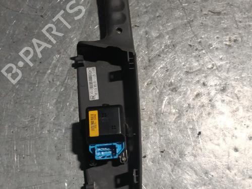 Used Right front window switch Right front window switch KIA RIO II (JB) 1.5 CRDi (110 hp) 21714363 21714363