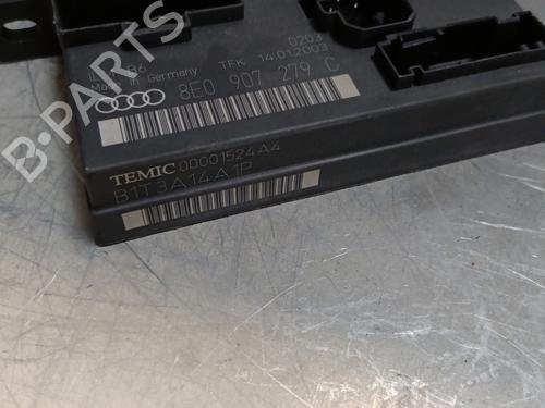 Used Fuse box Fuse box AUDI A4 B6 (8E2) 1.9 TDI (130 hp) 28165069 28165069