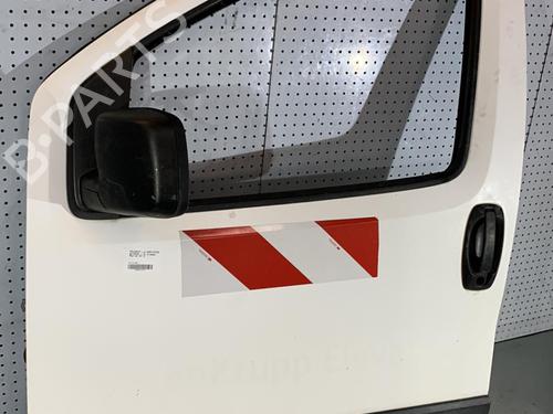 Used Left front door PEUGEOT BIPPER (AA_) 1.4 HDi (68 hp) 21707777
