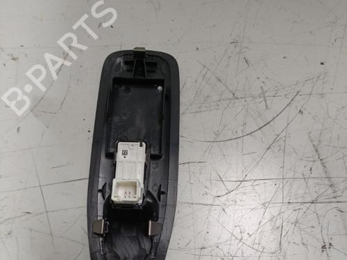 Used Right front window switch Right front window switch PEUGEOT 208 I (CA_, CC_) 1.2 THP 110 (110 hp) 21696443 21696443
