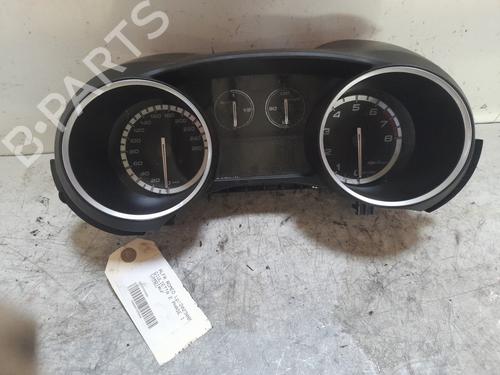 Used Instrument cluster Instrument cluster 24233200 24233200
