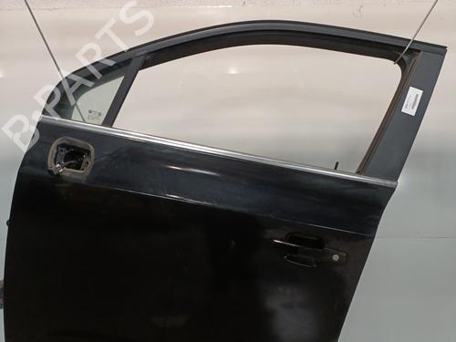 Used Left front door CHEVROLET ORLANDO (J309) 2.0 D (131 hp) 25624528