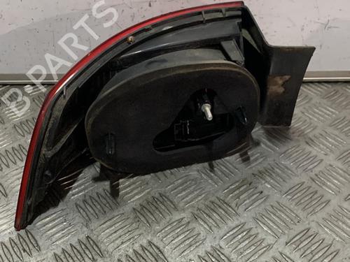Used Right taillight Right taillight RENAULT LAGUNA II (BG0/1_) 2.0 16V (BG00, BG0K, BG0P, BG0W) (135 hp) 21706849 21706849