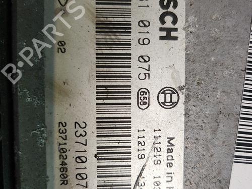 Used Control unit Control unit RENAULT SCÉNIC III (JZ0/1_) 1.5 dCi (110 hp) 27213904 27213904