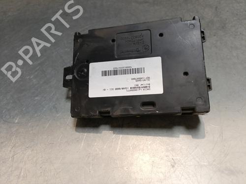 Used Fuse box Fuse box DACIA DUSTER (HM_) 1.5 dCi 115 4x4 (HMAD) (116 hp) 28077942 28077942