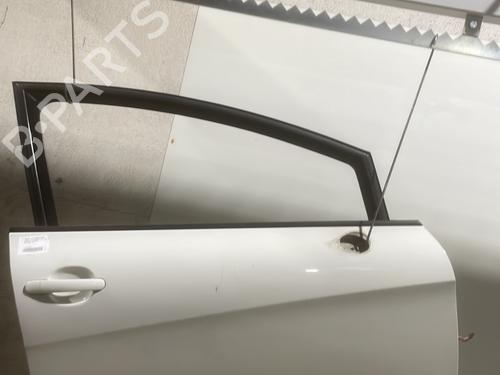 Used Right front door SEAT LEON (1P1) 1.9 TDI (105 hp) 22034920