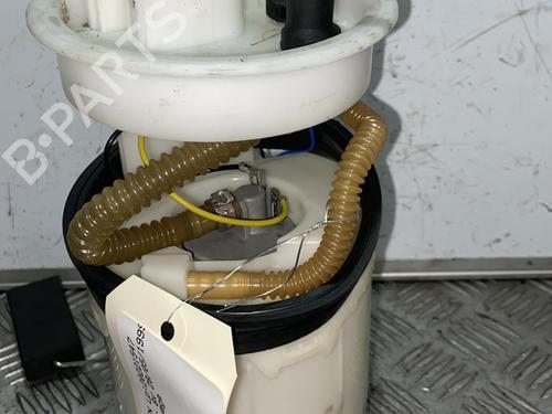 Used Fuel pump Fuel pump VW BORA I (1J2) 1.6 (101 hp) 29997600 29997600
