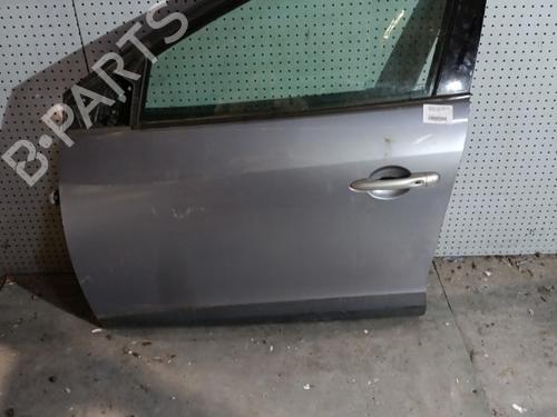 Used Right front door RENAULT MEGANE III Hatchback (BZ0/1_, B3_) 1.6 16V (BZ1B, BZ1H) (110 hp) 21713373