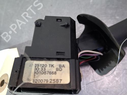 Switch DACIA DUSTER (HS_) 1.5 dCi (HSMD, HSM3) | BP29732467I30 