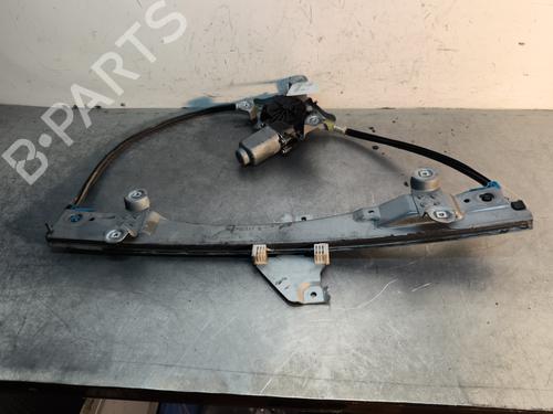 Elevador vidro frente direito RENAULT TWINGO II (CN0_) 1.5 dCi (CN0E) (64 hp) 30553134