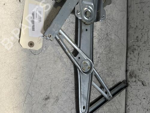 front-left-window-mechanism-toyota-yaris-_p1_-1999-2000-2001-2002-2003-2004-2005-26028212 main image