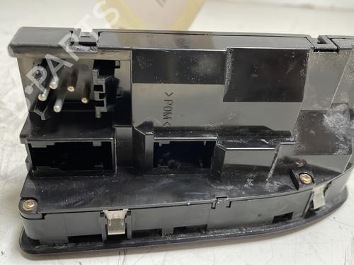 Left front window switch BMW 5 (E39) 530 d | BP25274205I27 