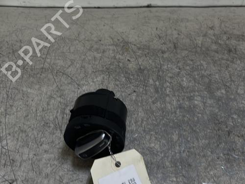 Used Headlight switch VW GOLF VI (5K1) 2.0 TDI (110 hp) 26028997