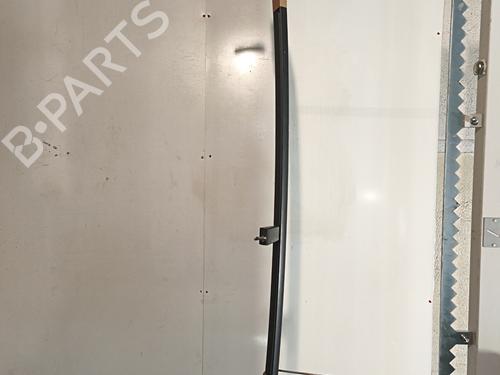 roof-bar-vw-passat-b6-variant-3c5-2005-2006-2007-2008-2009-2010-2011-34542672 main image