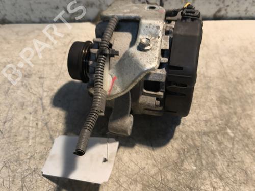 Used Alternator Alternator TOYOTA YARIS (_P13_) 1.3 (NSP130_, NSP130) (99 hp) 32995197 32995197