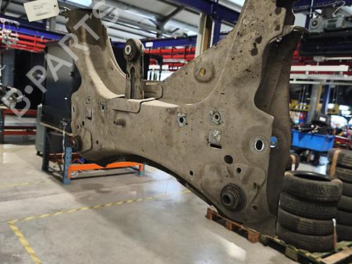crossmember-renault-clio-iii-br01-cr01-2005-2006-2007-2008-2009-2010-2011-2012-2013-2014-39639395 main image