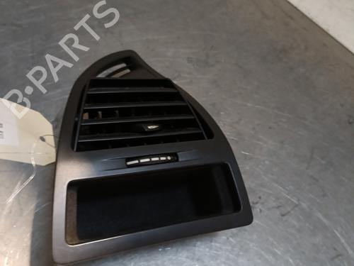 Used Air vent CITROËN C4 I (LC_) 1.4 16V (88 hp) 28442840