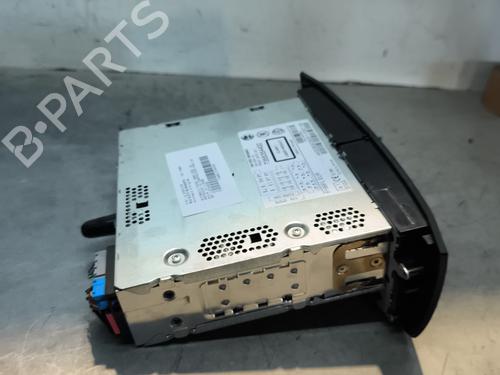 Used Radio Radio FIAT PUNTO EVO (199_) 1.3 D Multijet (199AXC1A, 199BXC1A, 199AXT1A, 199BXT1A) (75 hp) 30552935 30552935