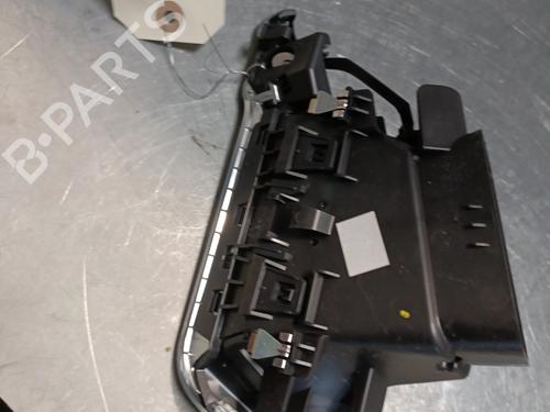Used Air vent PEUGEOT 208 I (CA_, CC_) 1.2 VTI 82 (82 hp) 28165924