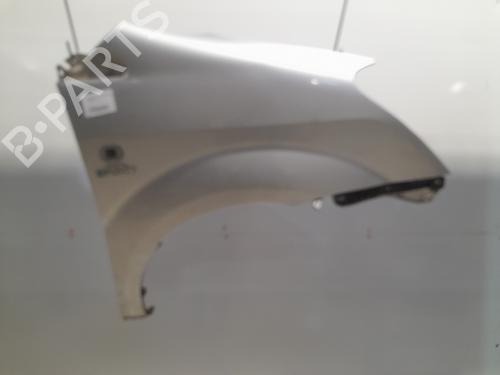 Used Right front fenders Right front fenders TOYOTA COROLLA Verso (ZER_, ZZE12_, R1_) 2.2 D-4D (AUR10_, AUR10R) (177 hp) 22421701 22421701