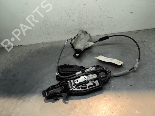 hjre-fortil-las-citroen-spacetourer-bus-v_-2016-31815817 main image