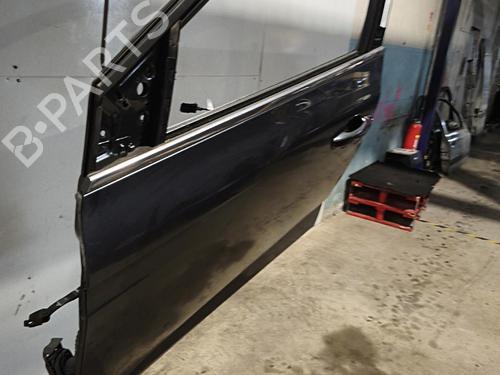 Used Left front door Left front door 39227675 39227675