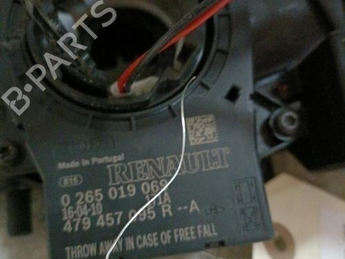 Steering column stalk RENAULT CLIO IV (BH_) 1.5 dCi 75 | BP25985603I23 