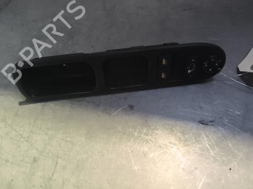 Used Left front window switch PEUGEOT 207 (WA_, WC_) 1.6 HDi (90 hp) 28078080
