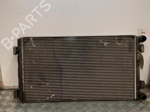 Used Water radiator Water radiator VW NEW BEETLE (9C1, 1C1) 2.3 V5 (170 hp) 21722892 21722892