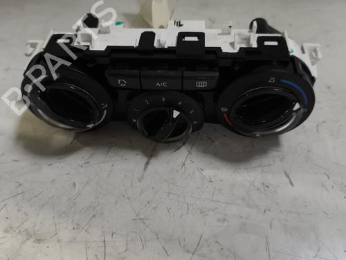 Used Climate control Climate control PEUGEOT 208 I (CA_, CC_) 1.2 VTI 82 (82 hp) 24526530 24526530