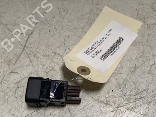 Used Switch PEUGEOT 208 I (CA_, CC_) 1.6 HDi / BlueHDi 75 (75 hp) 24346428