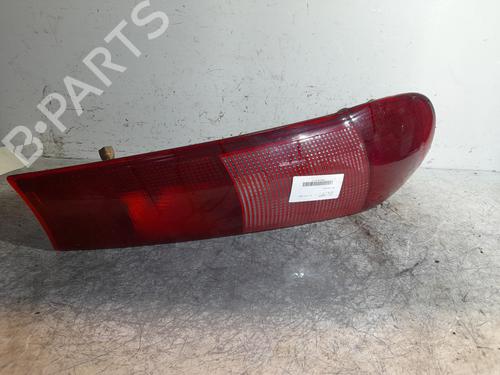Used Right taillight FIAT PUNTO (176_) 60 1.2 (176AP, 176AR, 176AQ, 176BB) (60 hp) 23077572