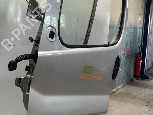 Left front door RENAULT TRAFIC II Bus (JL) 1.9 dCI 80 (JL0B) | BP28304499C2 