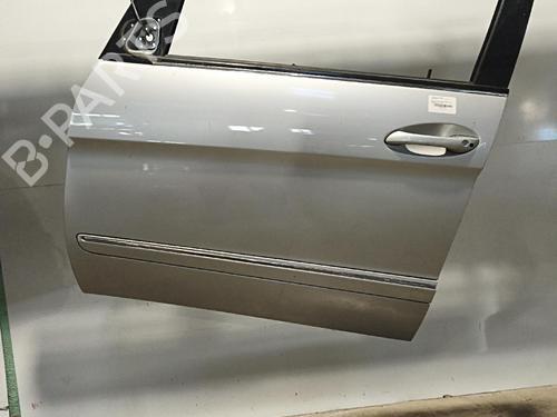 Used Left front door Left front door 37148280 37148280