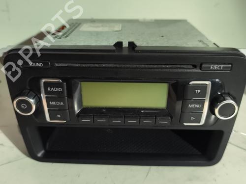 Used Radio VW POLO V (6R1, 6C1) 1.2 TSI (105 hp) 25274158