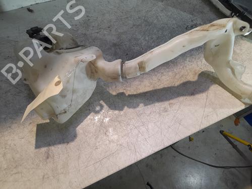 Used Windscreen washer tank PEUGEOT 208 I (CA_, CC_) 1.6 HDi / BlueHDi 75 (75 hp) 22371585