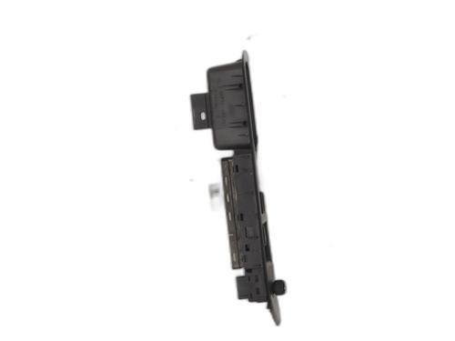 Left front window switch SUZUKI SWIFT III (MZ, EZ) 1.3 DDiS (RS413D) | BP36837224I27 - Image 2