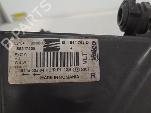 Right headlight SEAT IBIZA III (6L1) 1.9 TDI | BP21710357C29 
