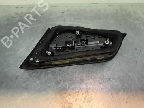 left-tailgate-light-audi-a3-sportback-8va-8vf-2012-2013-2014-2015-2016-2017-2018-2019-2020-2021-32995207 main image
